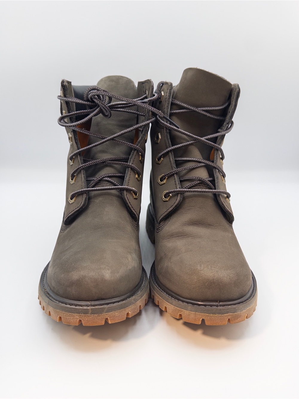 Timberland Women's 6-Inch Premium Waterproof Nubuck Boots in Olive Green Size 7